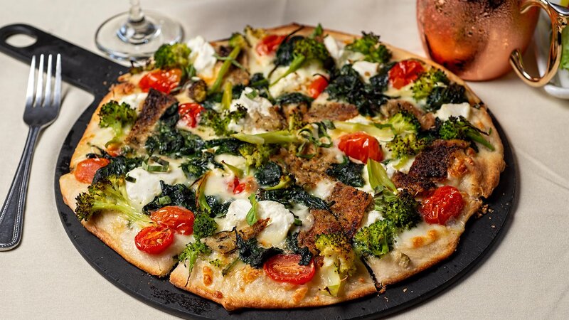 Vegetable and ricotta pizza
